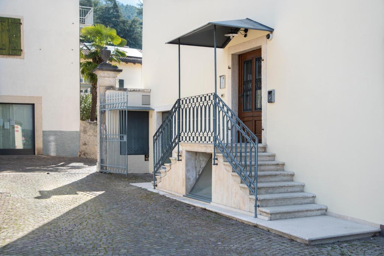 La Canonica Suite Apartments New Location Trento Dış mekan fotoğraf