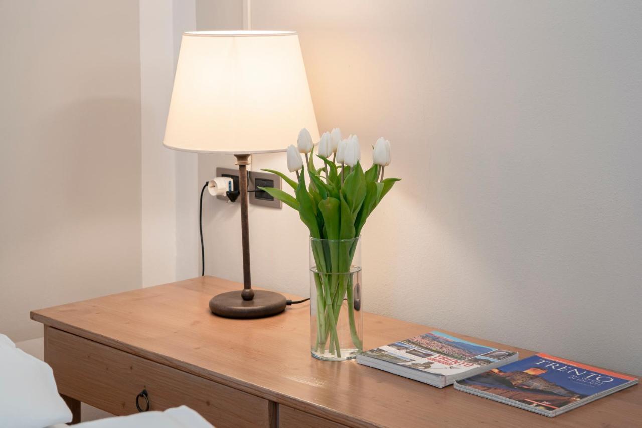 La Canonica Suite Apartments New Location Trento Dış mekan fotoğraf