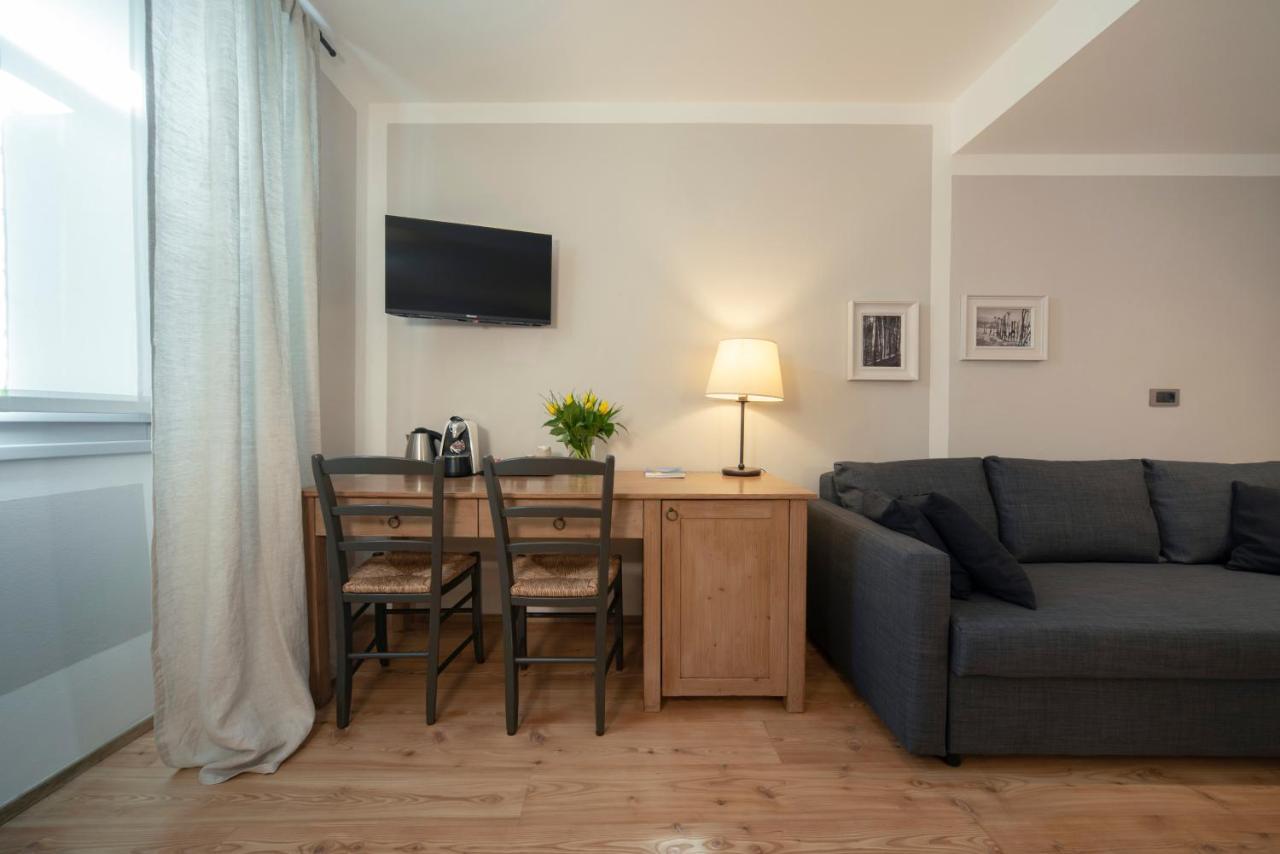 La Canonica Suite Apartments New Location Trento Dış mekan fotoğraf