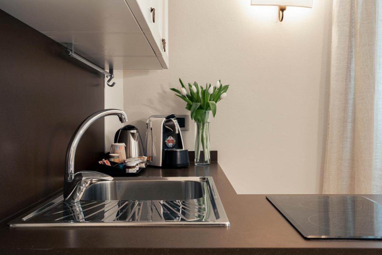 La Canonica Suite Apartments New Location Trento Dış mekan fotoğraf