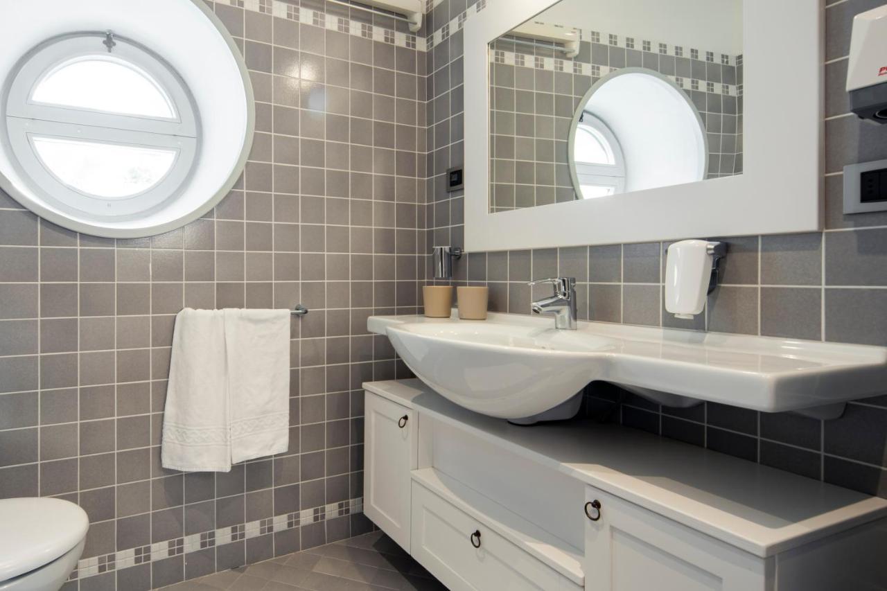 La Canonica Suite Apartments New Location Trento Dış mekan fotoğraf
